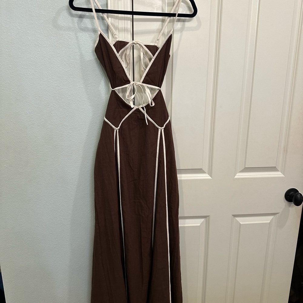 Peppermayo Exclusive- Kerli Brown and Cream Backless Dress